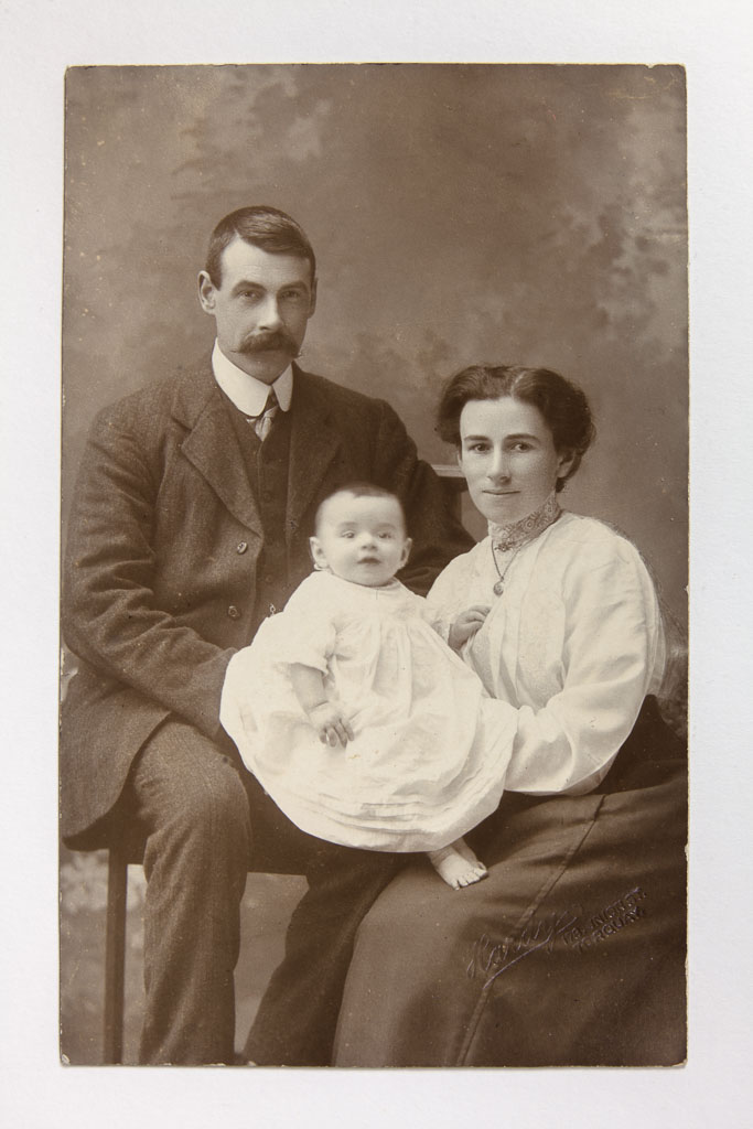 Bertie, Sarah and Mary Cloake